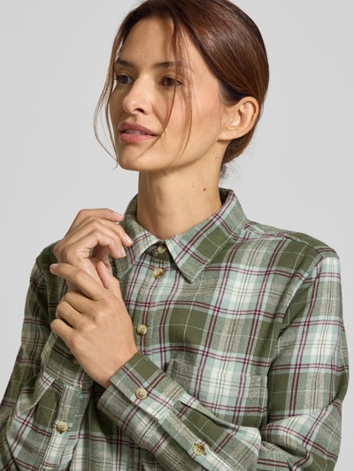 Christian Berg Woman Bluzka koszulowa o kroju relaxed fit z kieszenią na piersi Oliwkowy 3