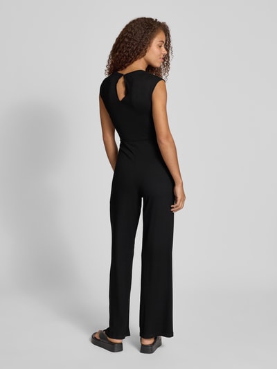 EDITED Jumpsuit mit Rundhalsausschnitt und Bindegürtel Black 5