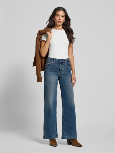 Liu Jo White Wide Fit Jeans im 5-Pocket-Design Modell 'Authentic' Hellblau 1