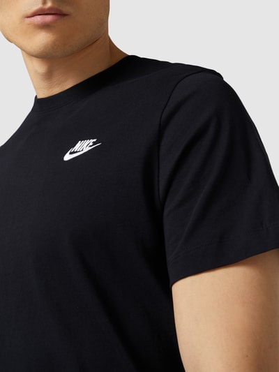 Nike T-shirt in gemêleerde look, model 'CLUB' Zwart - 3