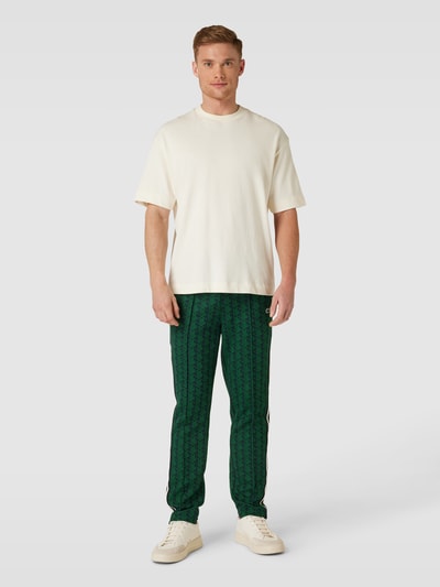 Lacoste Regular Fit Sweatpants mit grafischem Allover-Muster Gruen 1