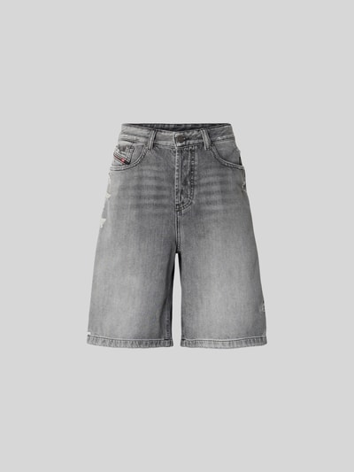Produktfoto, Relaxed Fit Jeansshorts aus Baumwolle von Diesel, szare odcienie, 5 kieszeni, przetarcia, szerokość w rozmiarze 27: 40 cm, długość wewnętrzna nogawki 25 cm