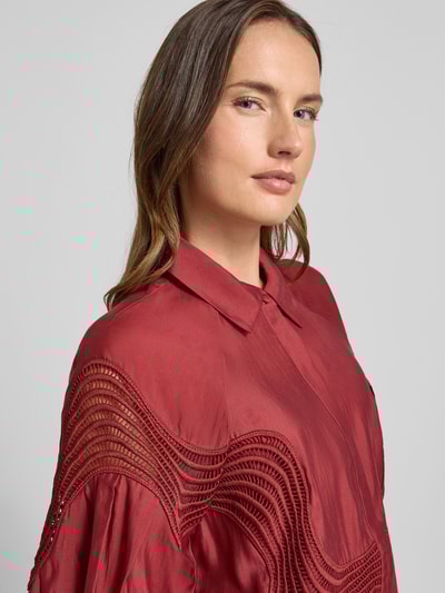 Copenhagen Muse Bluse mit Häkelspitze und Hemdblusenkragen Modell 'MOLLY' Dunkelrot 3