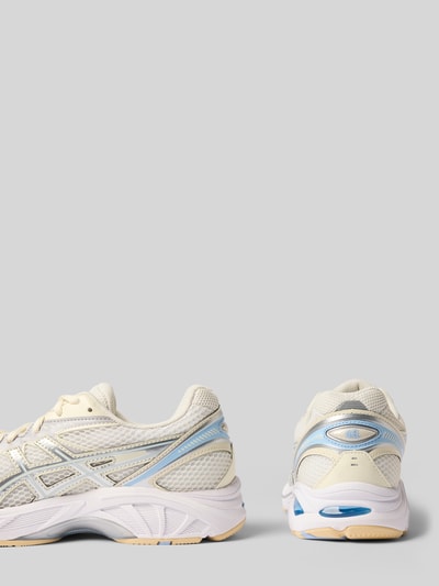 Produktfoto, Sneaker mit Label-Detail von ASICS TIGER, Beige-Blau, Material-Mix, strukturierte Sohle, abgerundete Passform, Kontext: Schnürverschluss, Absatzhöhe 4 cm, Schafthöhe 8 cm, Schaftweite 8 cm