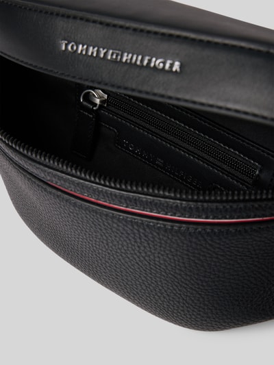 Tommy Hilfiger Bauchtasche mit Label-Detail Black 4