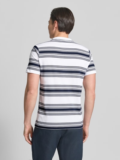 LERROS T-Shirt mit Label-Patch und Rundhalsausschnitt Offwhite 5