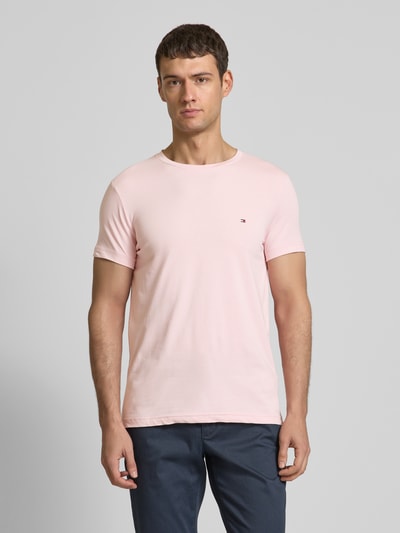 Tommy Hilfiger Slim Fit T-Shirt mit Rundhalsausschnitt Pink 4