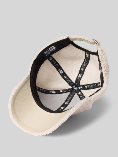 New Era Czapka z daszkiem i futerkiem model ‘BORG 9FORTY®’ Złamany biały 2