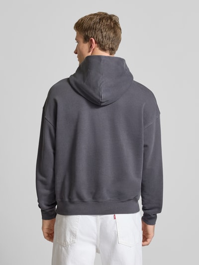 Levi's® Bluza z kapturem o kroju relaxed fit z czystej bawełny model 'TWO HORSE' Antracytowy 5