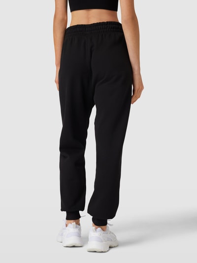 PUMA PERFORMANCE Sweatpants in unifarbenem Design mit elastischem Bund Black 5