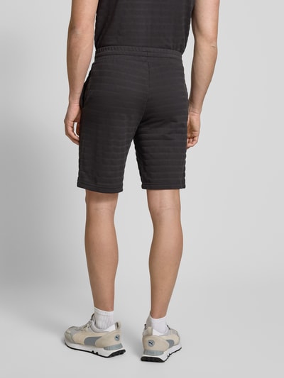 PUMA PERFORMANCE Slim Fit Shorts mit Strukturmuster Modell 'ESS ELEVATED' Black 5