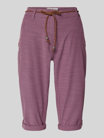 Produktfoto, Bermudas mit Gürtel und Eingrifftaschen von G.I.G.A. DX in Lila, Baumwoll-Mix mit Stretch, Flecht-Gürtel, strukturierte Oberfläche