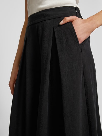 s.Oliver BLACK LABEL Wide leg stoffen broek met stolpplooien Zwart - 3