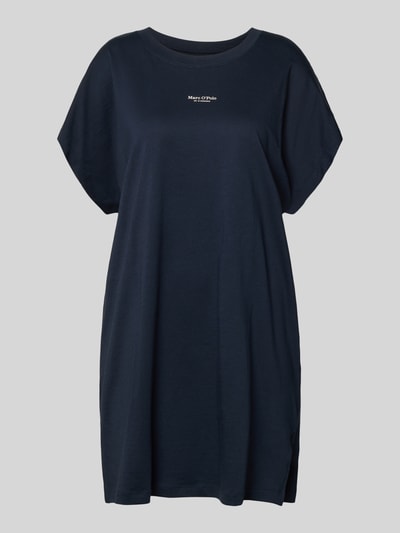 Produktfoto, Oversized Nachthemd aus reiner Baumwolle von Marc O'Polo, jednolity kolor, krój oversized, napis z logo, okrągły dekolt, krótki rękaw, wykończenie z rozcięciami po bokach, popelina, czysta bawełna