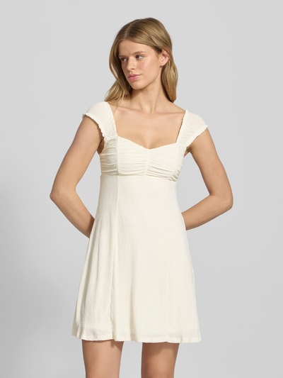 Only Tailliertes Minikleid mit Raffung Modell 'HELDA' Offwhite 4