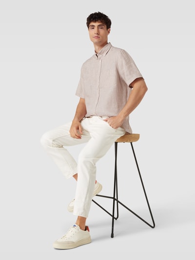 Christian Berg Men Freizeithemd mit Button-Down-Kragen Sand 1