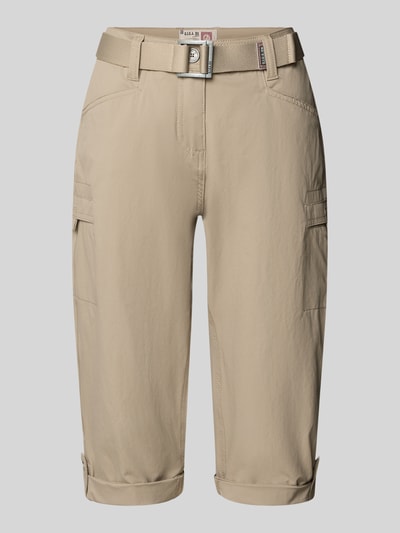Produktfoto, Bermudas mit Pattentaschen und Saum mit fixiertem Aufschlag von G.I.G.A. DX in Beige, gerade Form, sichtbarer Gürtel, Struktur glatt. Damen Bermudas mit HYDROCOOL EFFEKT, Knopf- und Reißverschluss, aufgesetzte Pattentaschen, seitliche Eingrifftaschen, Gesäßtaschen, Label-Patch.