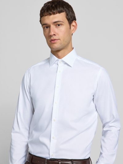 Christian Berg Men Regular Fit Business-Hemd mit Kentkragen Weiss 3