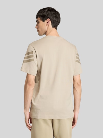 adidas Sportswear Regular Fit T-Shirt aus reiner Baumwolle Beige 5