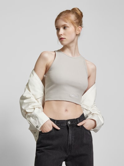 Pegador Crop Top mit Label-Stitching Modell 'AYLA' Hellgrau 3