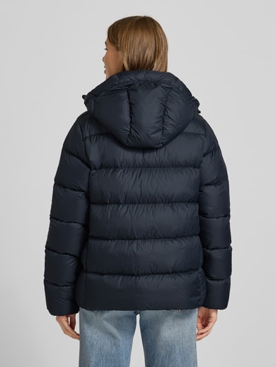 PEAK PERFORMANCE Gewatteerd jack met labelstitching, model 'FROST DOWN' Zwart - 5