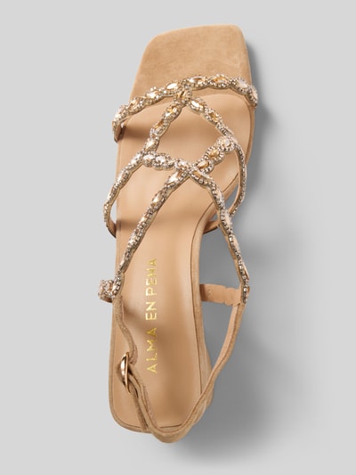 Produktfoto, Sandalette mit Ziersteinbesatz von ALMA EN PENA, beige Farbtöne, Blockabsatz, strukturierter Riemen, Absatzhöhe 7 cm bei Größe 40