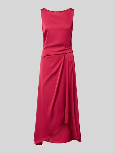 Produktfoto, Cocktailkleid mit asymmetrischem Saum von Vera Mont, Midikleid in Rot, Taillierter Schnitt, U-Boot-Ausschnitt, Raffung an der Taille, Rückseitiger Reißverschluss, Rückenlänge bei Größe 36: 128 cm, Brustweite: 45 cm, fließende Textur