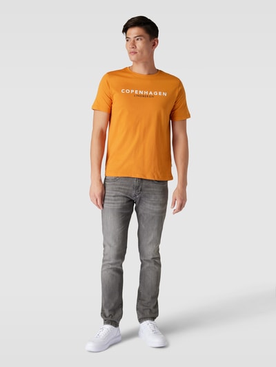 Lindbergh T-Shirt mit Label-Print Modell 'Copenhagen' Dunkelorange 1