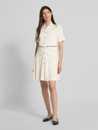 LIU JO SPORT Sukienka polo o długości do kolan z listwą guzikową Złamany biały 1