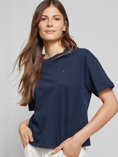 TOMMY HILFIGER T-Shirt mit Label-Stitching Dunkelblau 3