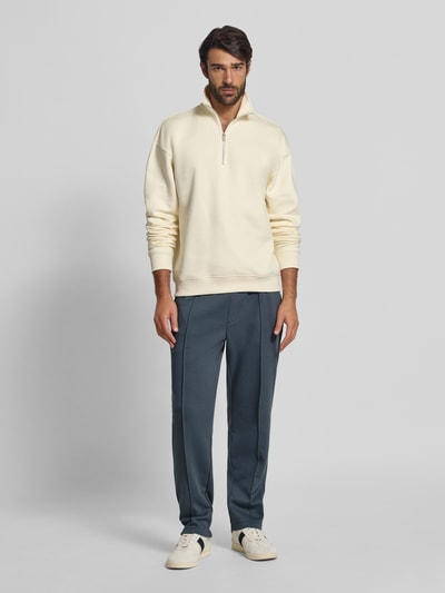 MCNEAL Regular Fit Sweatpants mit Gesäßtasche Petrol 1