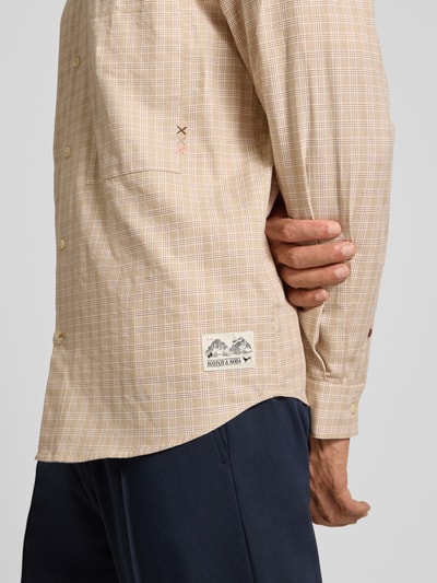 Scotch & Soda Relaxed Fit Freizeithemd mit Kentkragen Camel 3
