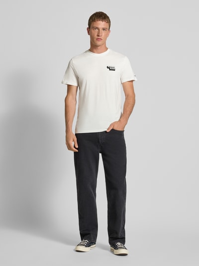 Tommy Jeans T-shirt o kroju Slim Fit z czystej bawełny Złamany biały 1
