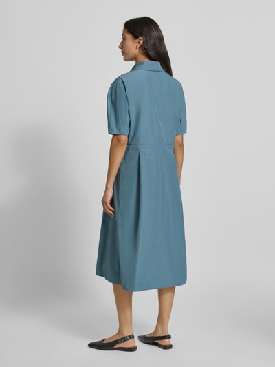 MM Sukienka koszulowa o lekko rozkloszowanym kroju z krytą listwą guzikową model ‘CADMIO’ Jasnoniebieski 5