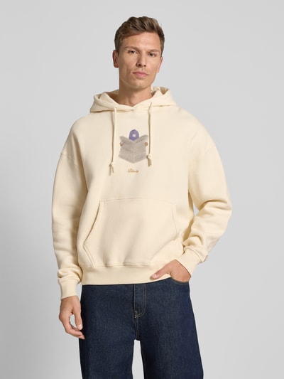 BLKVIS Hoodie mit Motiv-Print und Känguru-Tasche Offwhite 4