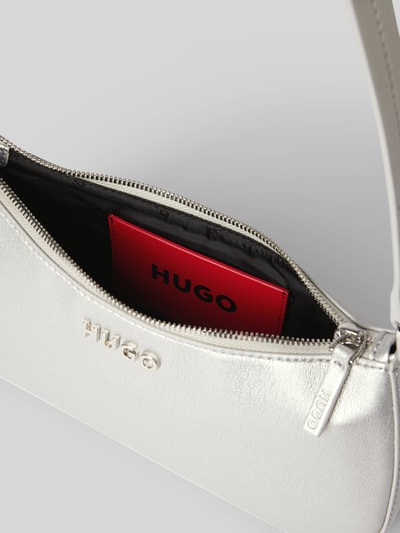 HUGO Handtasche mit Label-Applikation Modell 'Chris' Silber 5