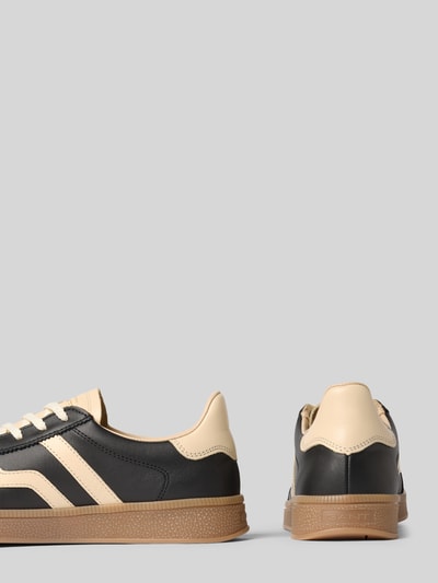 Productfoto, Sneaker uit echt leer model 'Cuzima' van GANT Dames sneakers in zwart en beige met rubberen zool, glad oppervlak