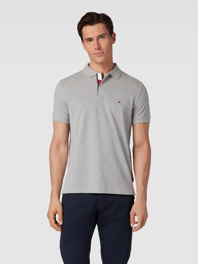 Tommy Hilfiger Poloshirt mit Label-Detail Hellgrau meliert 4