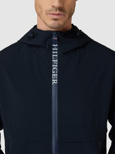 Tommy Hilfiger Regenjacke mit Label-Details Marine 3