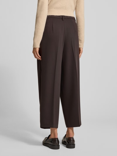 Raffaello Rossi Spodnie materiałowe o kroju balloon fit z zakładkami w pasie model ‘MAYLA’ Ciemnobrązowy 5