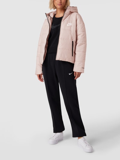 Nike Loose Fit Steppjacke mit Wattierung Rosa 1