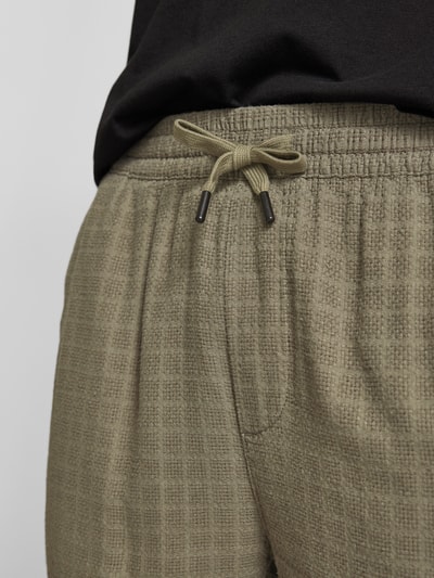 Only & Sons Loose Fit Shorts aus Viskose-Mix mit Leinen-Anteil Modell 'TEL' Oliv 3