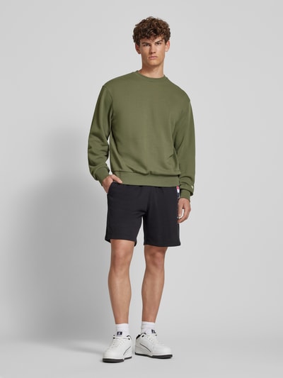 Champion Sweatshirt mit Label-Stitching Oliv 1