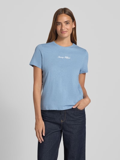 Tommy Hilfiger T-shirt o kroju regular fit z czystej bawełny Jasnoniebieski 4