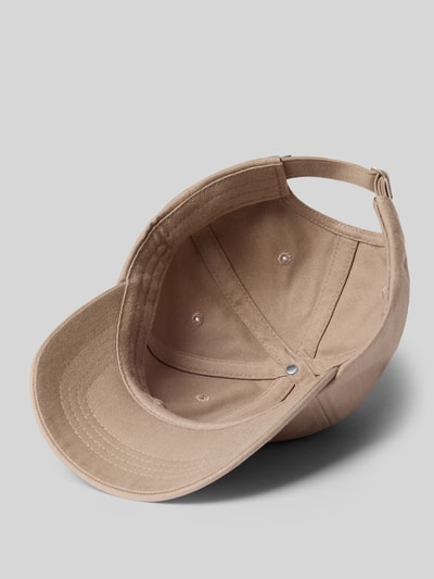 Produktfoto, Base Cap aus Baumwoll-Mix Modell 'Norm' von The North Face in Beige, sichtbares Logo-Stitching, Strapback Verschluss, Innenansicht