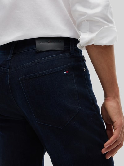 Tommy Hilfiger Straight Fit Jeans aus Baumwoll-Mix Modell 'DENTON SLIM' Dunkelblau 3