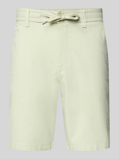 Produktfoto, Tapered Chinoshorts aus Baumwoll-Mix Modell 'CHINO_TAPERED_DS_3S' von BOSS Orange, unifarben, mit Gürtelschlaufen, Label Patch, Knopf, verdecktem Reißverschluss und Tunnelzug, seitliche Eingrifftaschen und Gesäßtaschen, elastischer Bund, glatte Struktur, sanfter Creme-Ton
