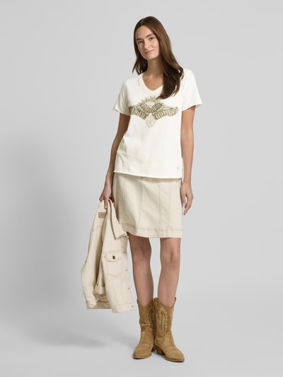 MOS MOSH T-Shirt mit geripptem V-Ausschnitt Modell 'Nadine' Offwhite 1