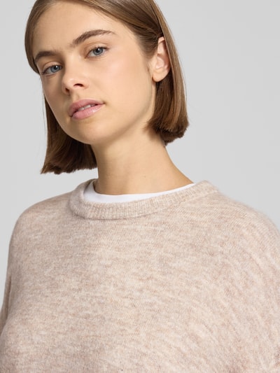ONLY Sweter z dzianiny o kroju regular fit z okrągłym dekoltem model ‘SIMONI’ Złamany biały 3