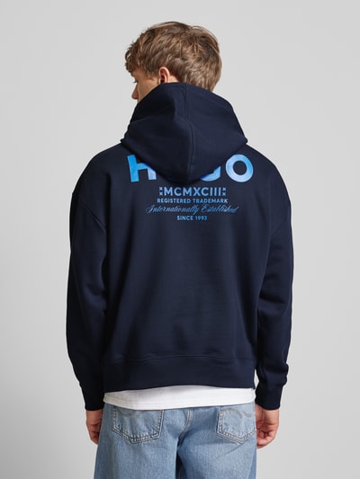 Hugo Blue Regular Fit Hoodie mit Label-Print Modell 'Nazardo' Dunkelblau 5